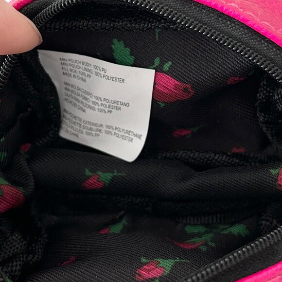 BETSEY JOHNSON Retro Boombox Radio Coin Purse Pouch Hot Pink Lightning Bolt Zip - Picture 6 of 7